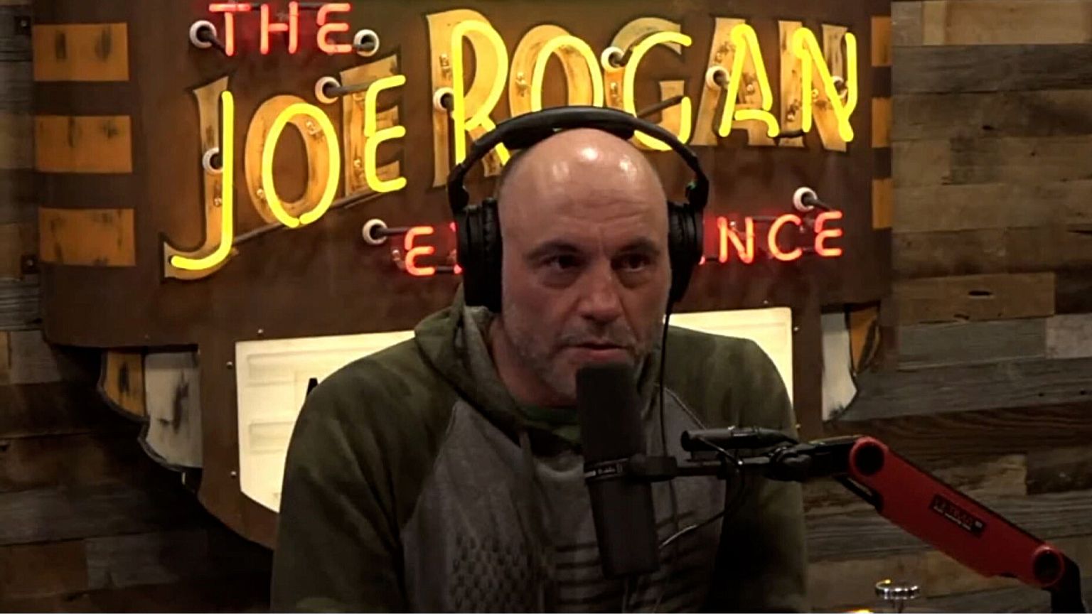 Only a third of the signatures of the Joe Rogan censorship demand letter were doctors