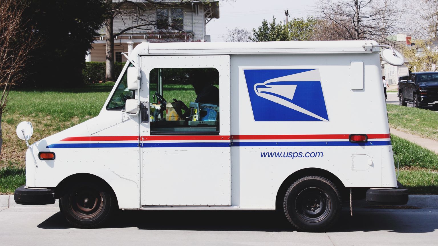 USPS used online surveillance to spy on protesters