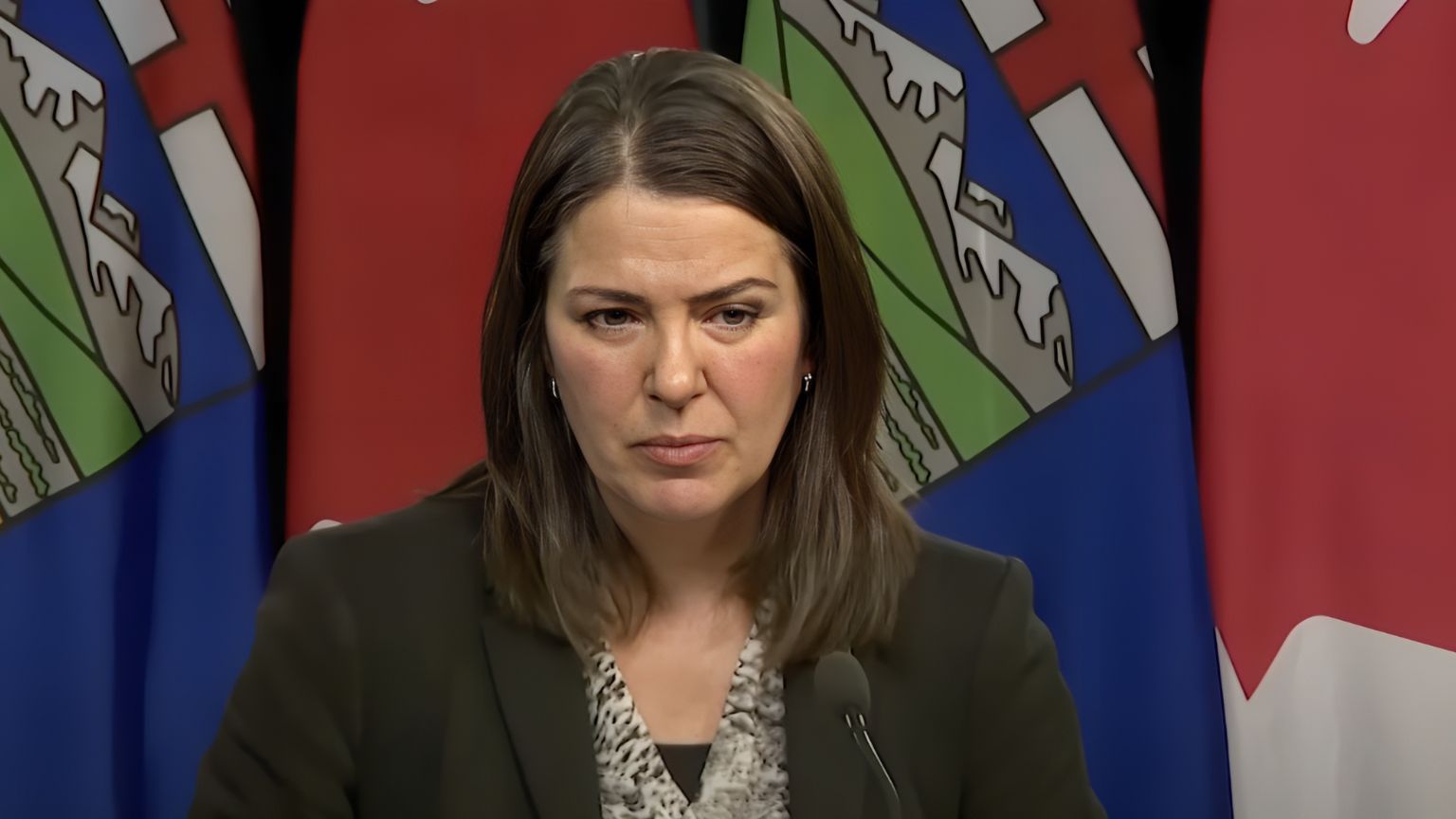 “We are not QR codes” New Alberta Premier Danielle Smith apologizes for vaccine passports