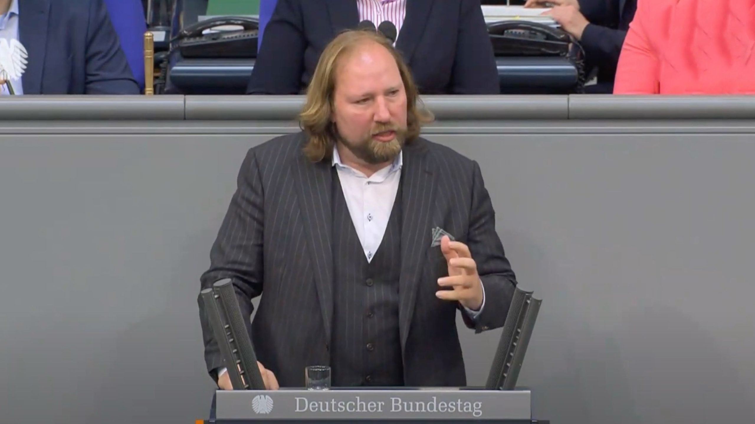 German Lawmaker Anton Hofreiter Proposes Blocking X and Taking Action Against Elon Musk for Non-Compliance with Censorship Demands