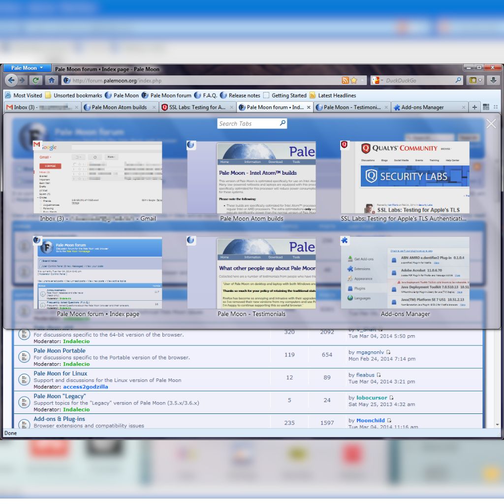 Screenshot of the Pale Moon web browser with multiple open tabs, showing a tab navigation interface and a forum page.